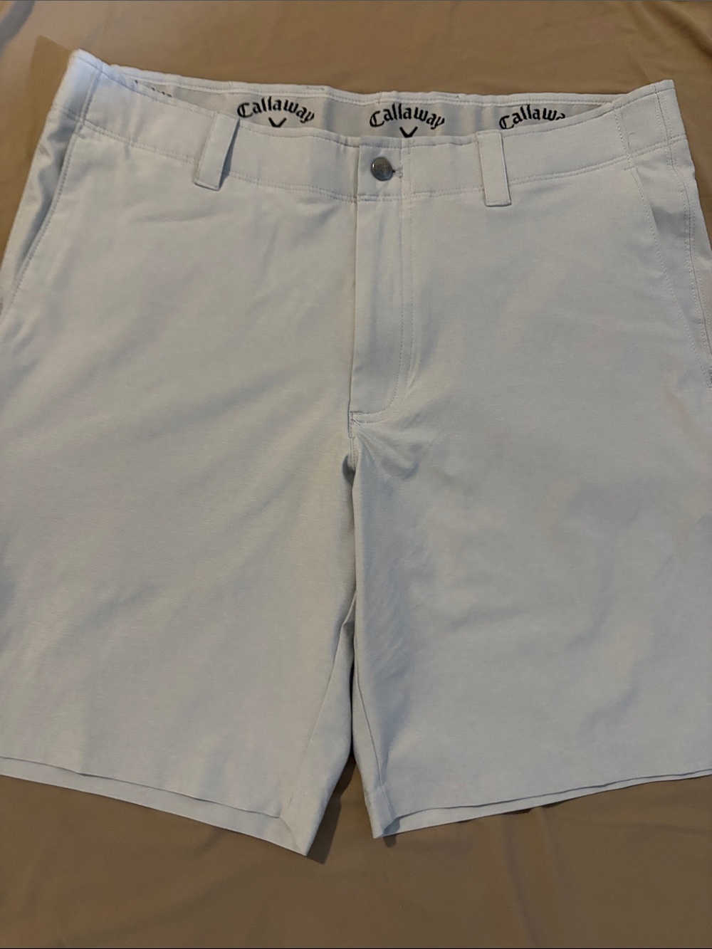 Callaway Men's Pale Blue Flat-Front Golf Shorts
